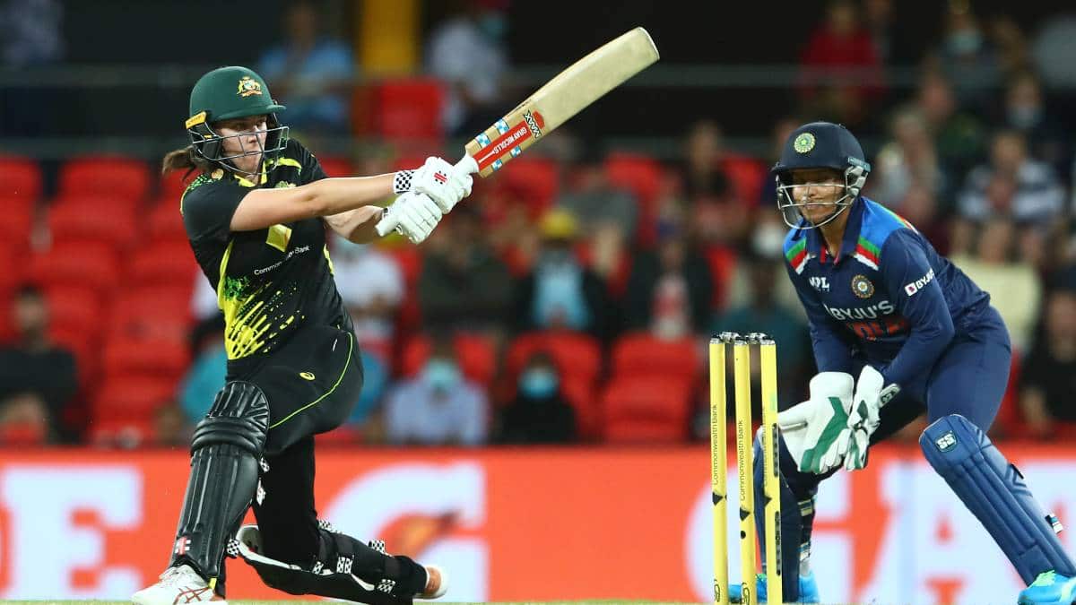 Australia v India T20 Series - Game 2 -Tahlia McGrath