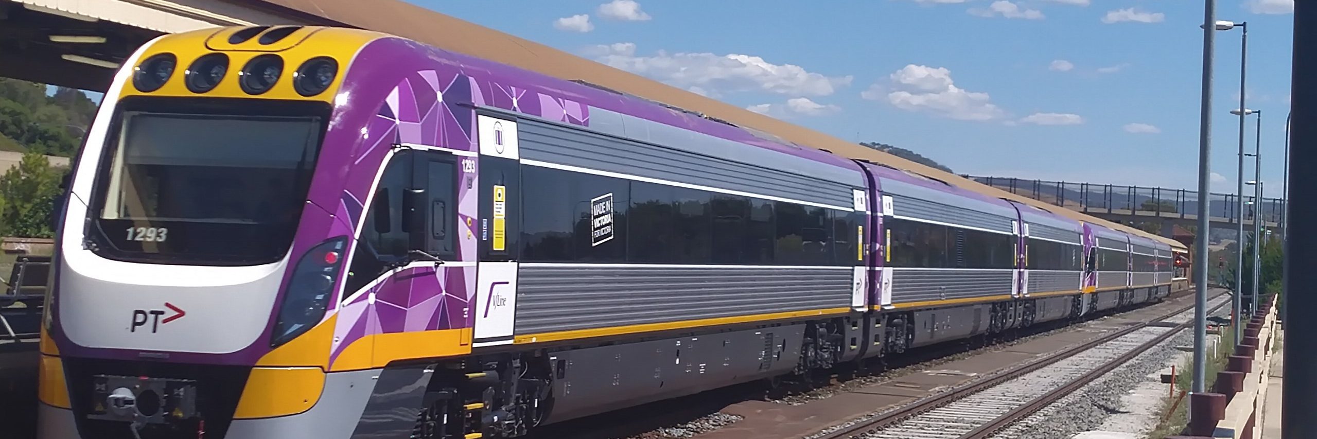 A purple v/line train similar to the one involved in today's Geelong train crash