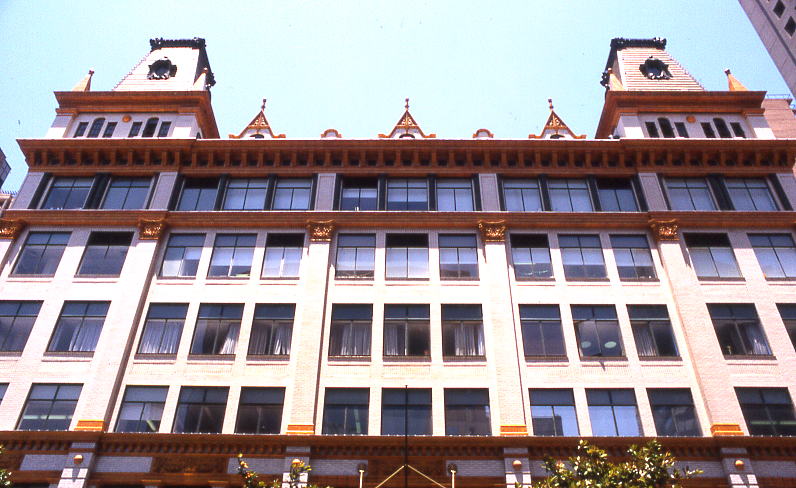 Evacuation over bomb threat at The Downing Centre Local and District Court Sydney