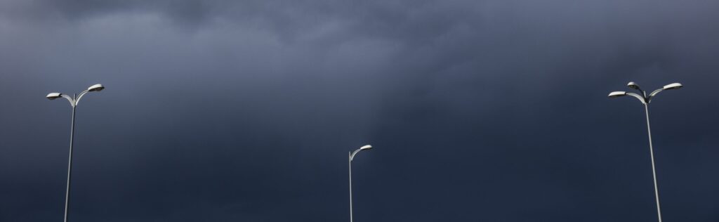 Severe weather and damaging winds likely to hit southern states.