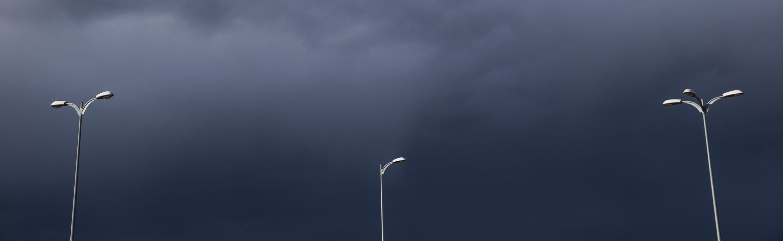 Severe weather and damaging winds likely to hit southern states.