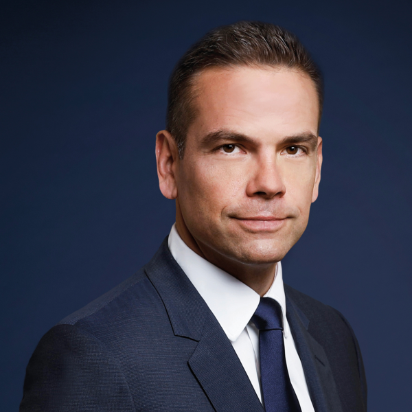 Lachlan K. Murdoch has been named as his father’s successor.