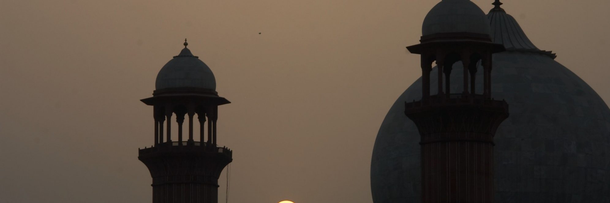Sunset behind Badshahi Mosque, Lahore