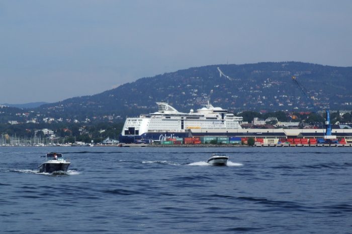Oslo Harbour with motorboats.
