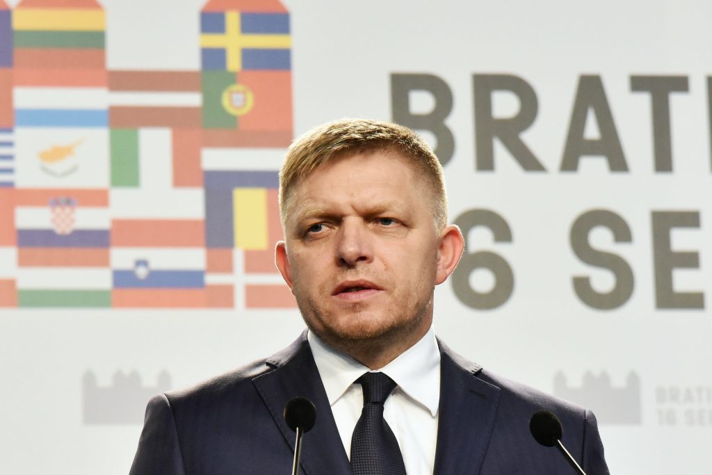 An image of Robert Fico, current Prime Minister of Slovakia, who has recently survived an assassination attempt, holding a press conference at the Bratislava Summit in 2016. Image source: EU2016 SK, via Wikimedia Commons