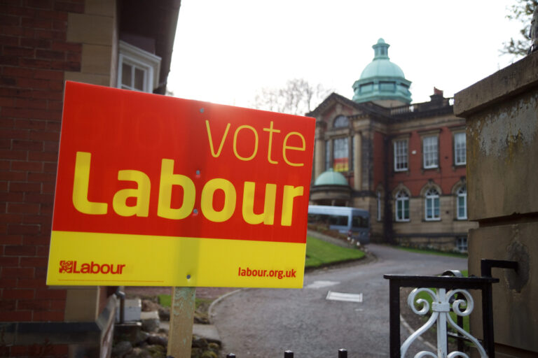 A sign posted for a UK election that reads 'vote Labour'. Image source: Tom Page, via Flickr.