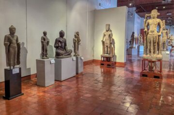 A view of some sculptures in the national Museum of Cambodia, in Phnom Penh. Image source: besopha, via: Wikimedia Commons