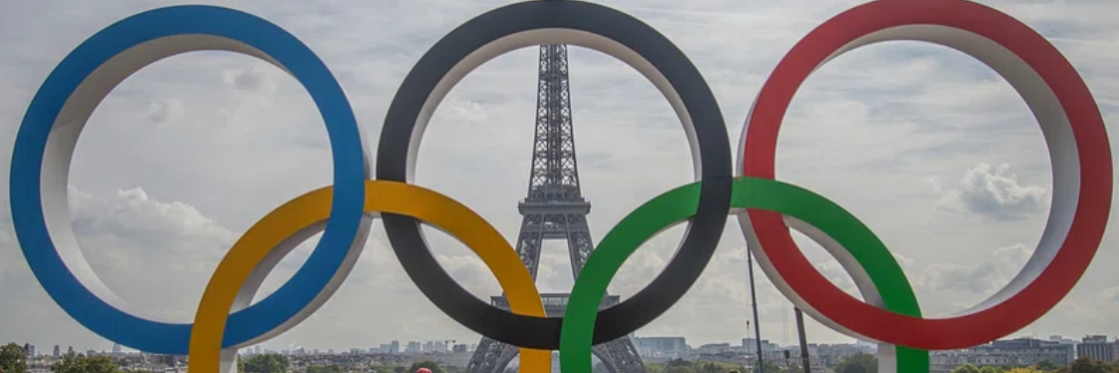 Olympic rings in Paris