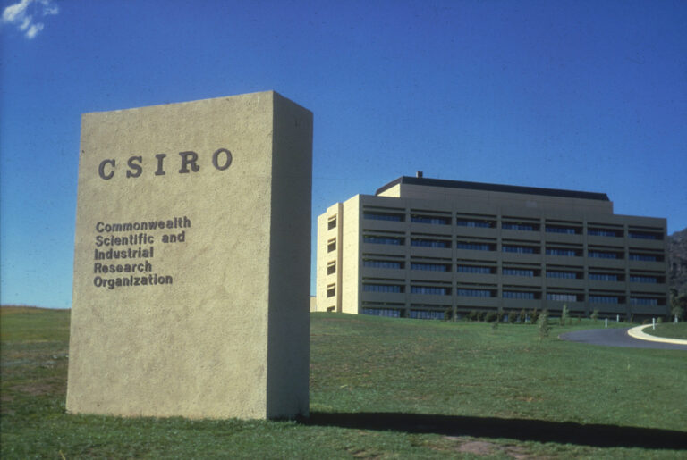 An image of CSIRO's science building. CSIRO is the current publisher of Cosmos Magazine. Image source: CSIRO, via: Wikimedia Commons