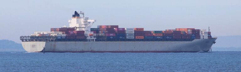 ACCC containers port