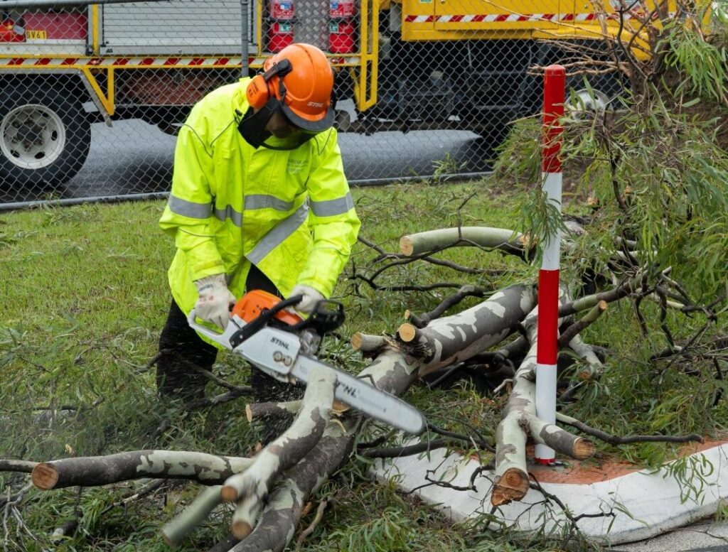 Rescuers kept busy across SE Queensland (photo gallery) - NewsCop