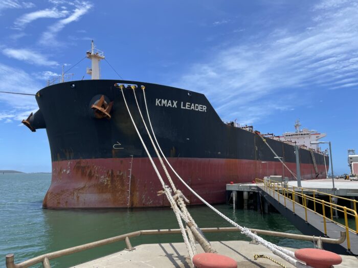 tanker Gladstone