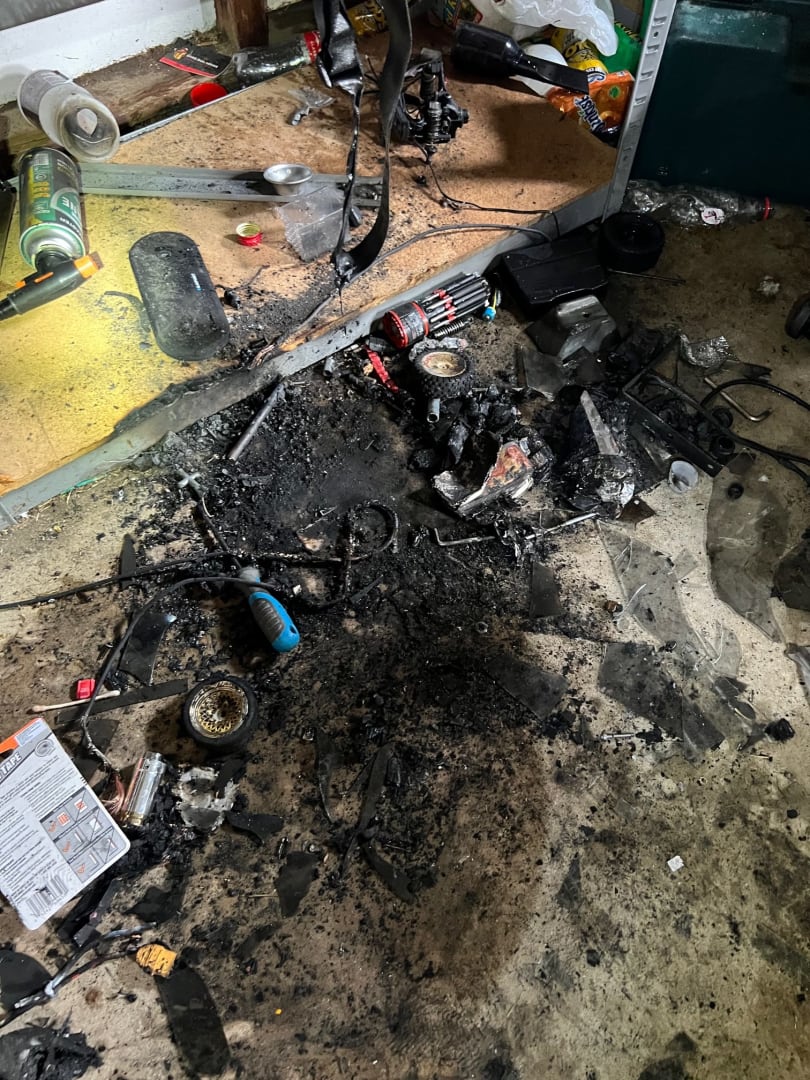 lurnea battery fire 15April25a