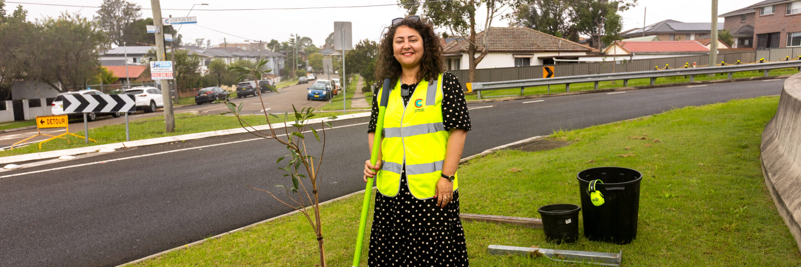 Cumberland Mayor Councillor Ola Hamed with the 1000th tree to be planted. Photo: supplied
