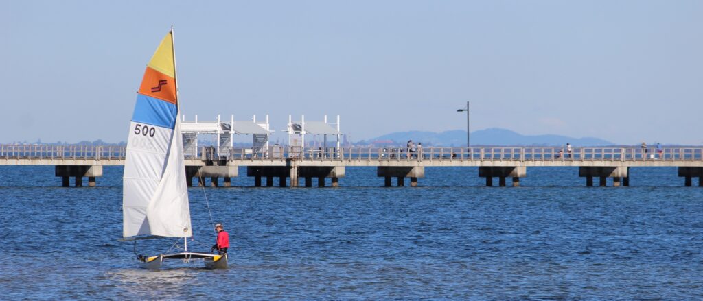 Woody Point jetty looking south across Moreton Bay towards Brisbane City. Photo: ANDREW KACIMAIWAI