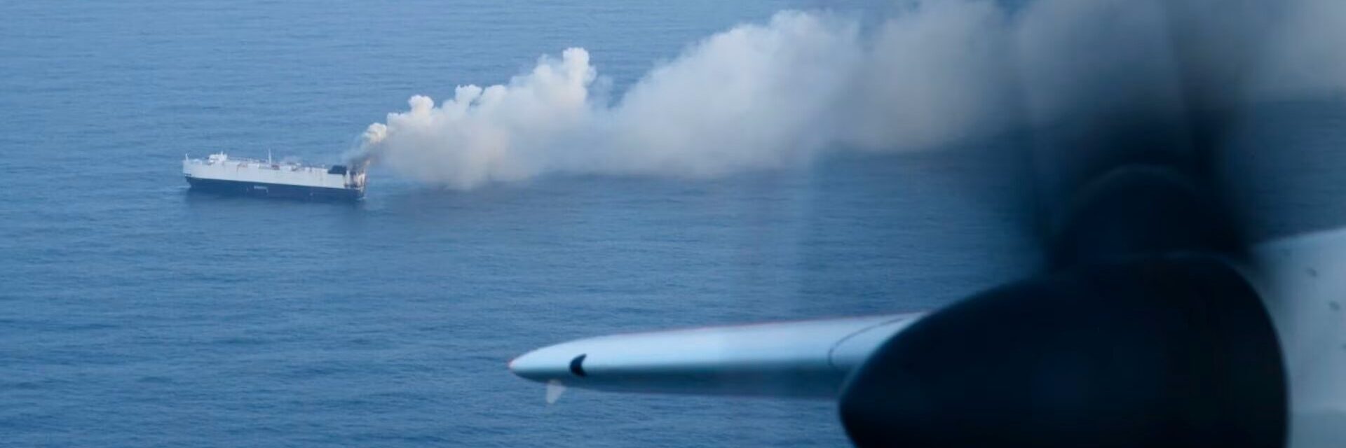 A view of the ship from the cockpit of the USCG Hercules. Photo: USGC Alaska