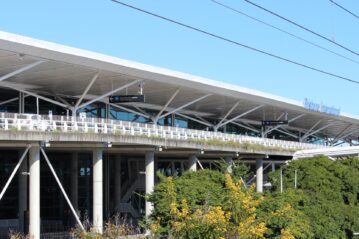 Brisbane Airport is expecting 2.78 million passengers during the June-July school holidays, boosted by up to 40,000 UK rugby supporters and interstate visitors. Photo: ANDREW KACIMAIWAI