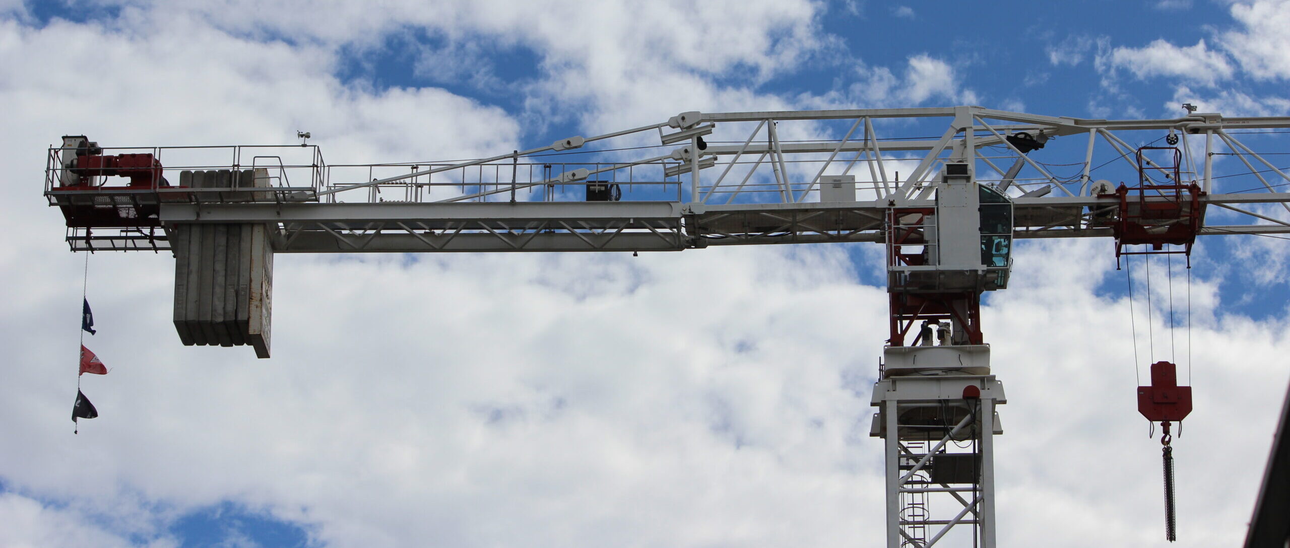 A building crane in Brisbane. Photo: ANDREW KACIMAIWAI