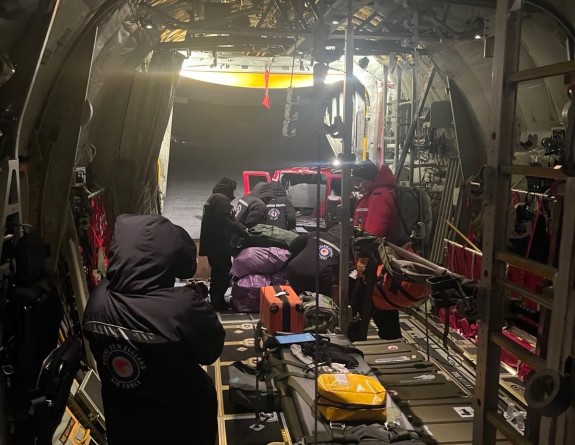 The medical evacuation flight of McMurdo Station patients. Photo: NZ Defence Force