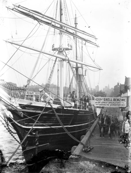 The Aurora at Sydney in 1914 stocking up on crew and supplies. Photo: William Hall Studio