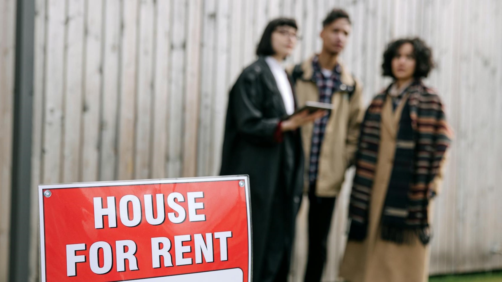 Rental affordability in Adelaide and surrounding towns is rated poor. Photo: stock/Ivan S at www.pexels.com