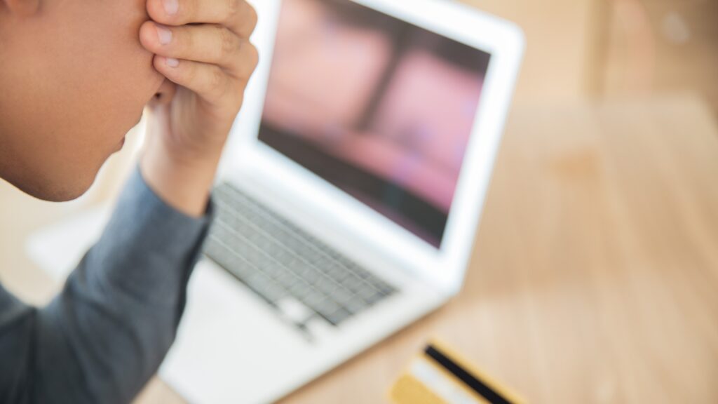 More than 80% of romance scams in 2025, happened online, the National Scam Centre says. Photo: katemangostar on Freepik