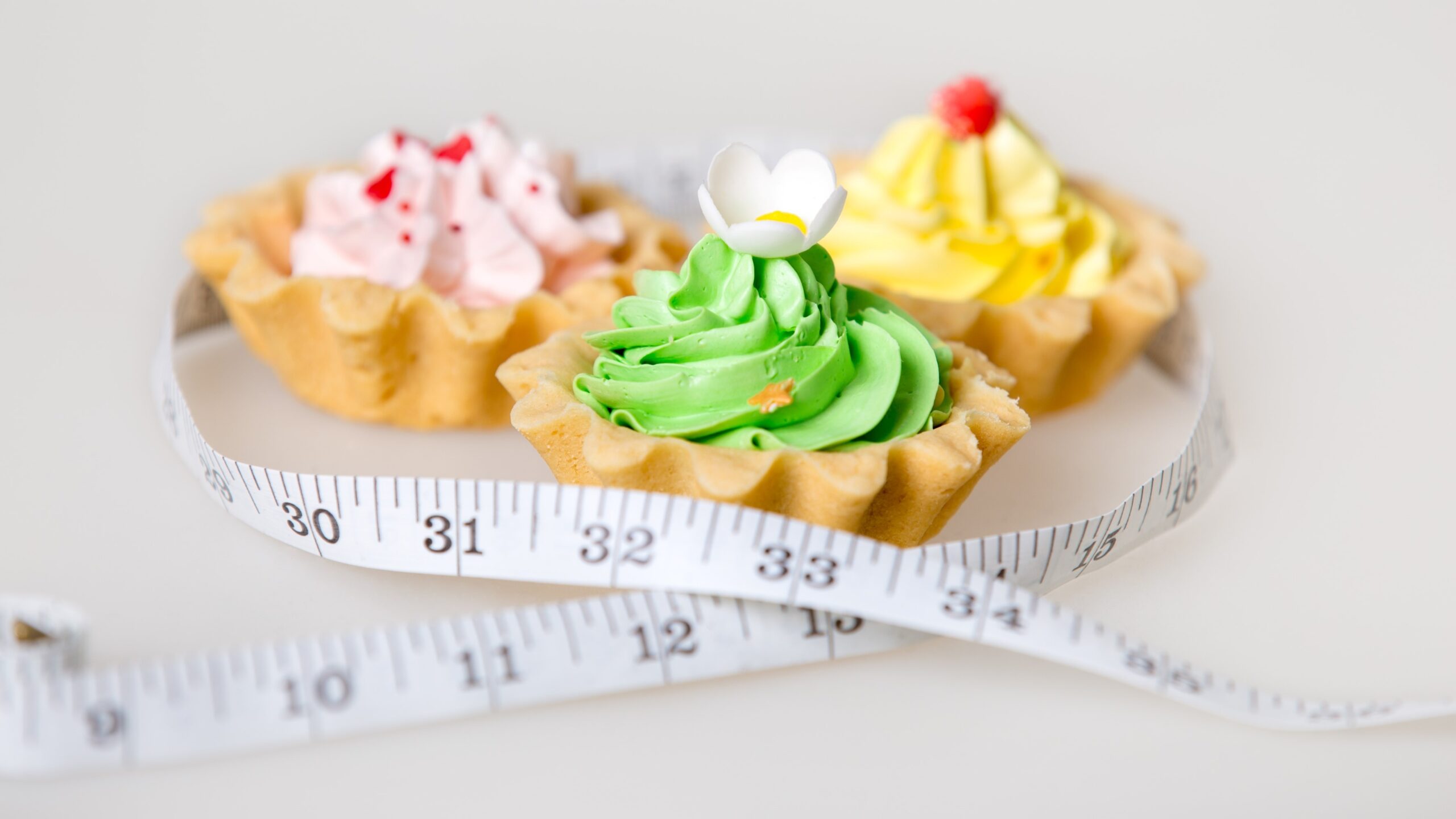 Australia is one of the worst-hit countries in the OECD for obesity, the report notes. Photo: yanalya on Freepik