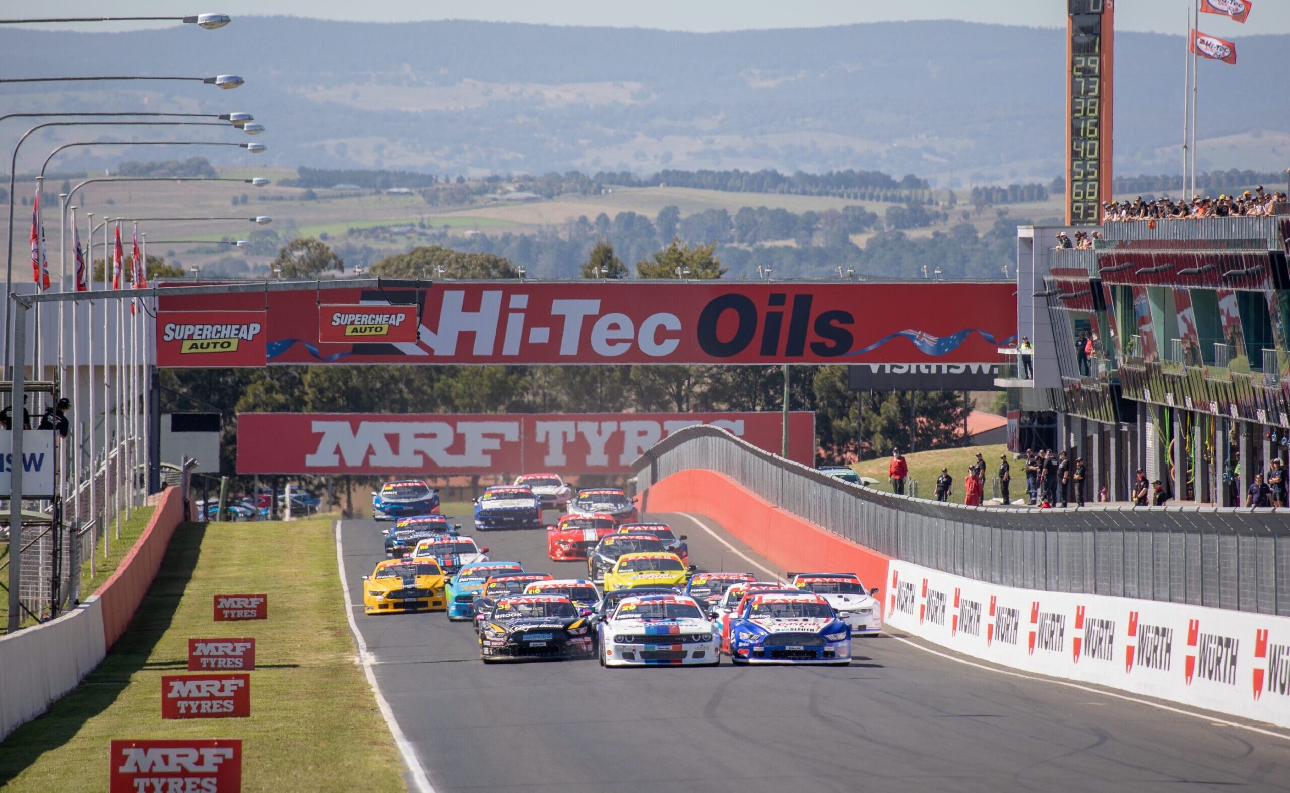 Supercars fans will be encouraged to delay their return from Mount Panorama at Bathurst this year. Photo: Mat Sheard/www.pexels.com