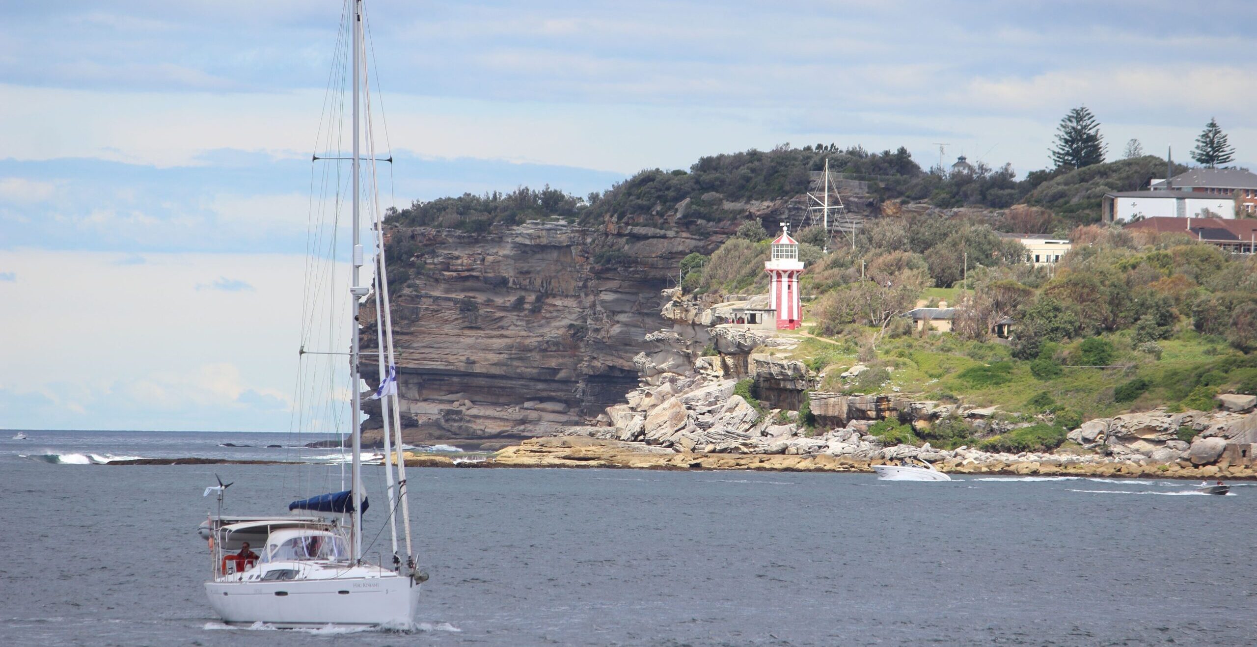 New shark listening stations have been added to Sydney Harbour, including Lady Bay, with more nets deployed. Photo: ANDREW KACIMAIWAI