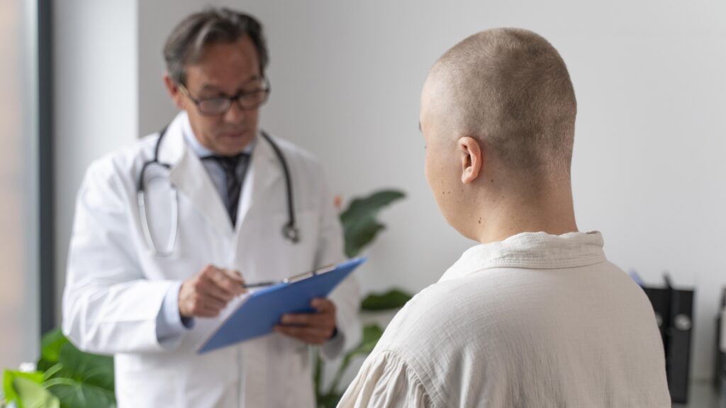 Greater cancer survival rates is accompanied by greater financial hardship, a new report says. Photo: magnific